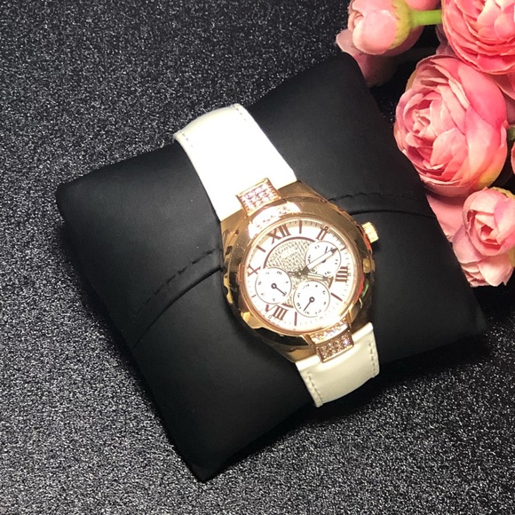 Guess Accessories - Guess EUC Rose Gold Watch Genuine Leather Strap